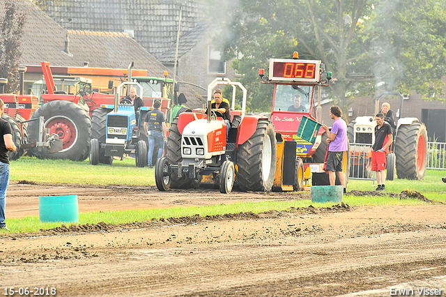 15-06-2018 Renswoude 526-BorderMaker 15-06-2018 Renswoude vtn 9 ton sport