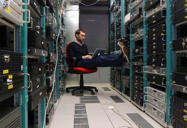 Best data center in Abu Dhabi custom dedicated server