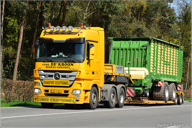 DSC 0926-border 18-04-2018