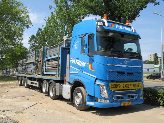 71-BJG-3 Volvo FH Serie 4