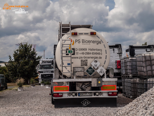 Trucktreffen - Trucker Treffen Hallenberg powered  Trucktreffen Hallenberg 2018 powered by Spedition KleinwÃ¤chter, Pfaffe Holz und Dietrich GmbH Gerlingen. #truckpicsfamily