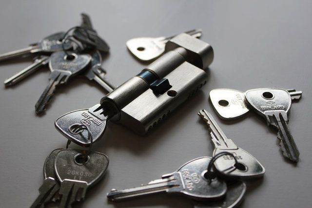 keys and cylinder Residential Locksmith