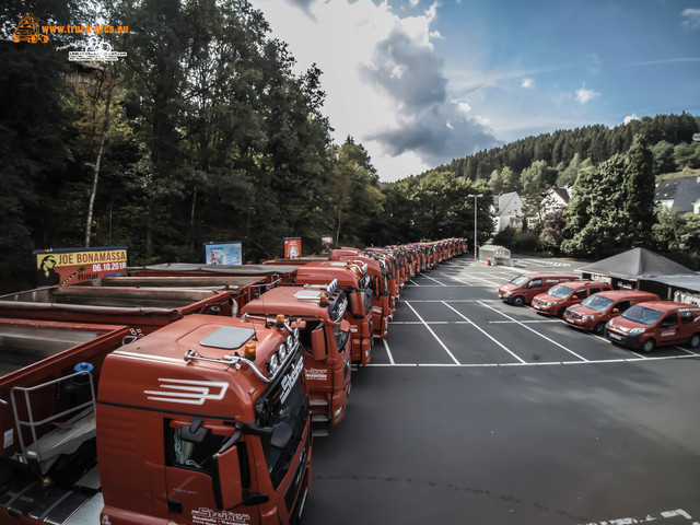 Steiner Transporte Siegen powered by www Uwe Steiner Transporte, Siegen, the red line