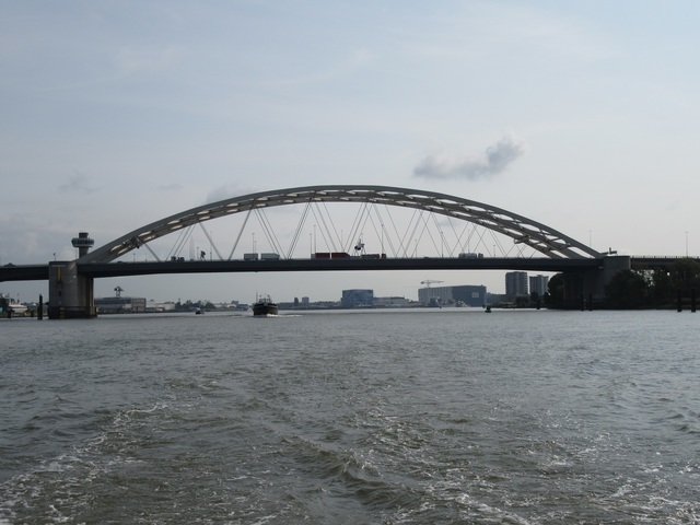 2 Rotterdam