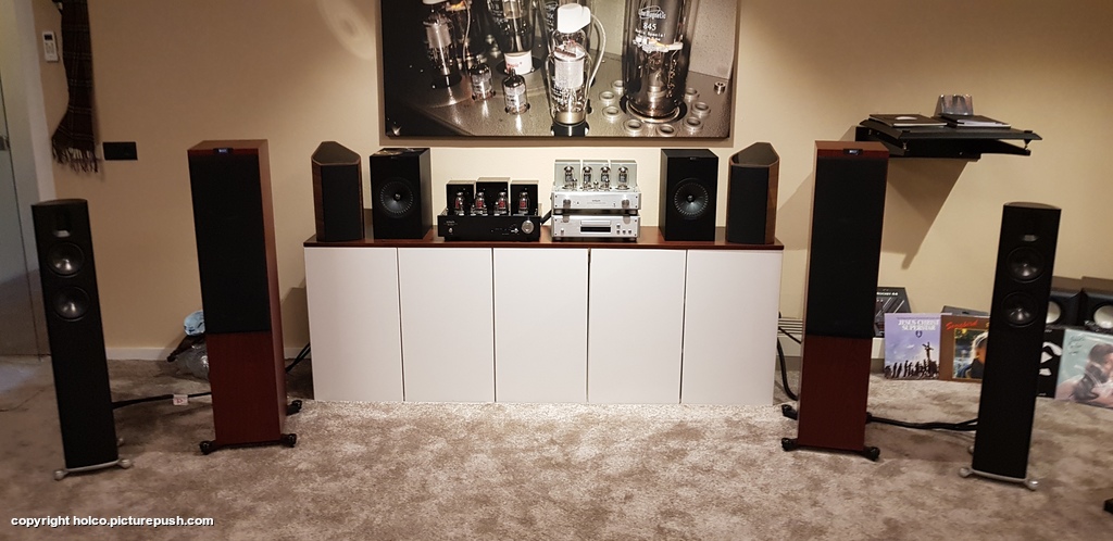 20180913 124822 Kef R900