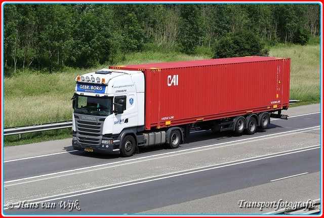 61-BGZ-4-BorderMaker Container Trucks