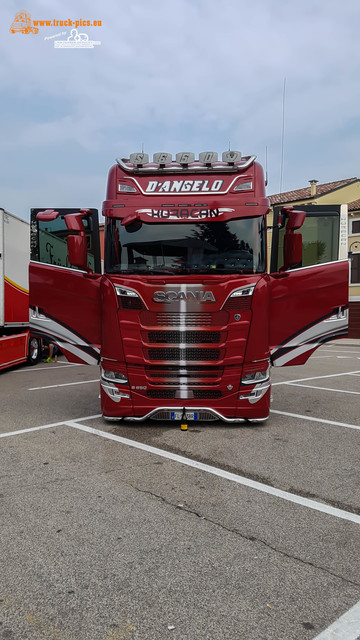 TRUCK LOOK ZEVIO 2018 powered by www.truck-pics TRUCK LOOK 2018 ZEVIO, #truckpicsfamily, www.truck-pics.eu