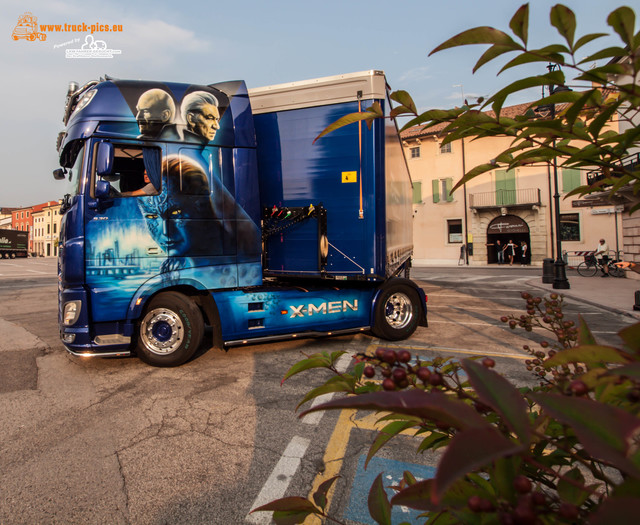 TRUCK LOOK ZEVIO 2018 powered by www.truck-pics TRUCK LOOK 2018 ZEVIO, #truckpicsfamily, www.truck-pics.eu