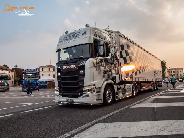 TRUCK LOOK ZEVIO 2018 powered by www.truck-pics TRUCK LOOK 2018 ZEVIO, #truckpicsfamily, www.truck-pics.eu