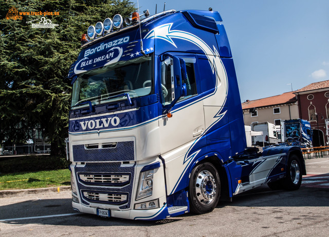 TRUCK LOOK ZEVIO 2018 powered by www.truck-pics TRUCK LOOK 2018 ZEVIO, #truckpicsfamily, www.truck-pics.eu