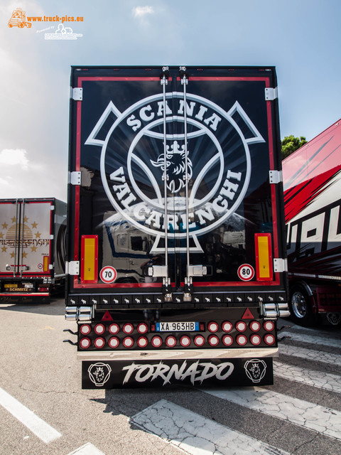 TRUCK LOOK ZEVIO 2018 powered by www.truck-pics TRUCK LOOK 2018 ZEVIO, #truckpicsfamily, www.truck-pics.eu