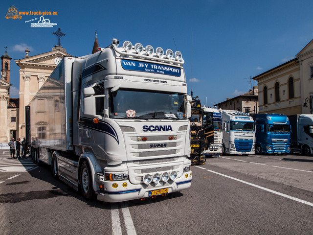 TRUCK LOOK ZEVIO 2018 powered by www.truck-pics TRUCK LOOK 2018 ZEVIO, #truckpicsfamily, www.truck-pics.eu