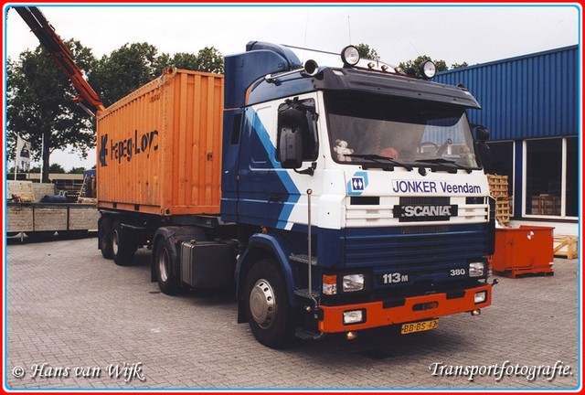 BB-BS-43-BorderMaker Container Trucks