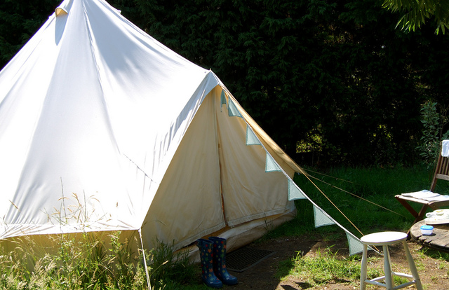 Bell tent hire in kent Prestige Bell Tent