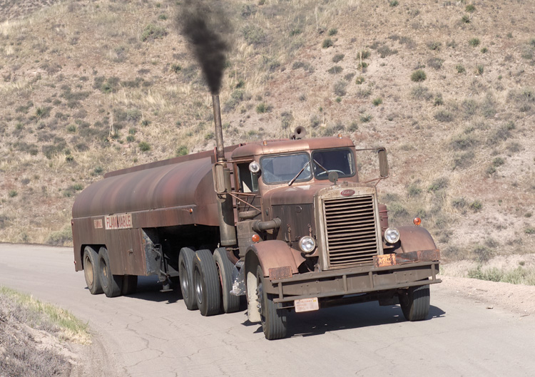Truck-from-Movie-Duel[1] - 