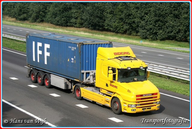 BN-DF-90-BorderMaker Container Trucks