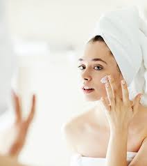 85856477 MiraEssence Reviews â€“ Does Anti Aging Cream Really Work?