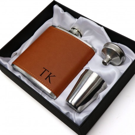 Get hip flask in Australia Giftware Direct