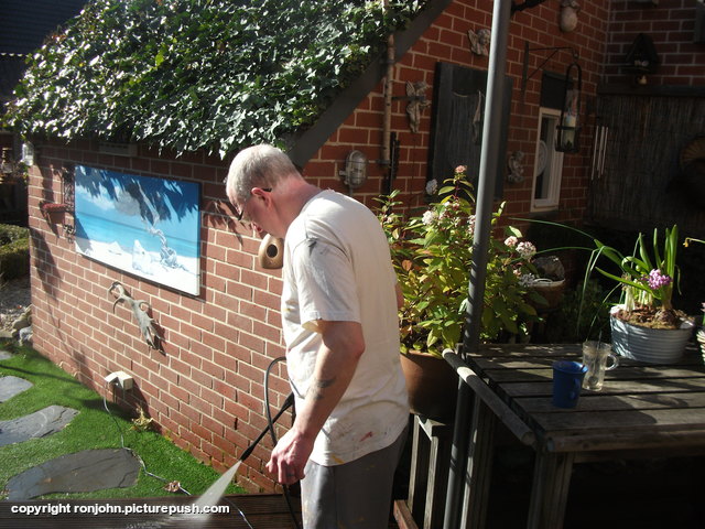 John terras schoonmaak in februari 27-02-19 5 Garden 2019 & 2020