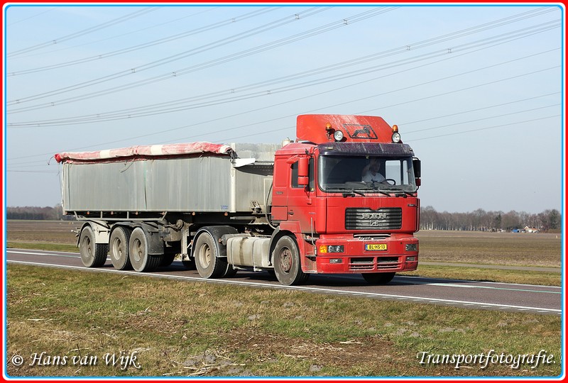 BL-HS-13-BorderMaker - Kippers Bouwtransport