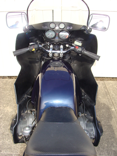 DSC01558 1984 R80RS, Dark Blue Metallic #6173587 Koni's, Corbin, accessory Sidestand, Krauser Saddlebags. Fresh 10K Service.