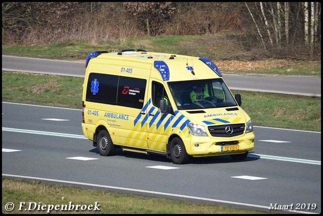 TZ-212-J MB Zorg ambulance Groningen-BorderMaker Rijdende auto's 2019