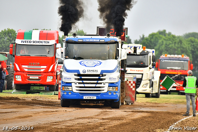 18-05-2010 Oss 355-BorderMaker 18-05-2019 Oss