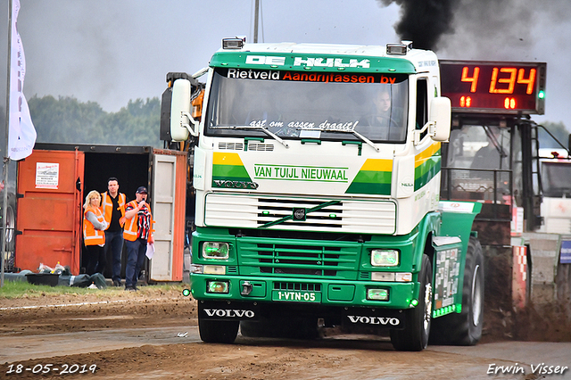 18-05-2010 Oss 467-BorderMaker 18-05-2019 Oss