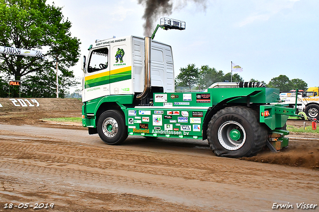 18-05-2010 Oss 472-BorderMaker 18-05-2019 Oss