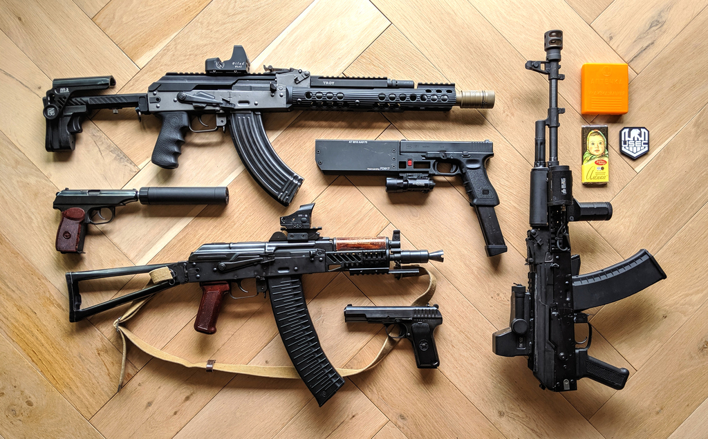 kølig ø Sovesal Show us your airsoft / real steel / nerf Tarkov builds! - Off-topic -  Escape from Tarkov Forum