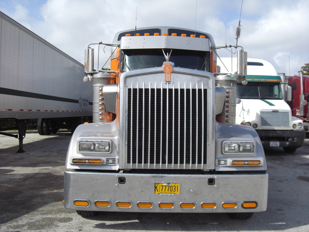 CIMG8992 - Trucks