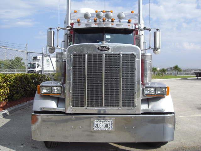 CIMG9090 Trucks