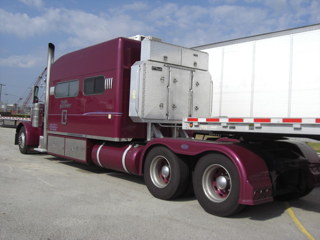 CIMG9084 Trucks
