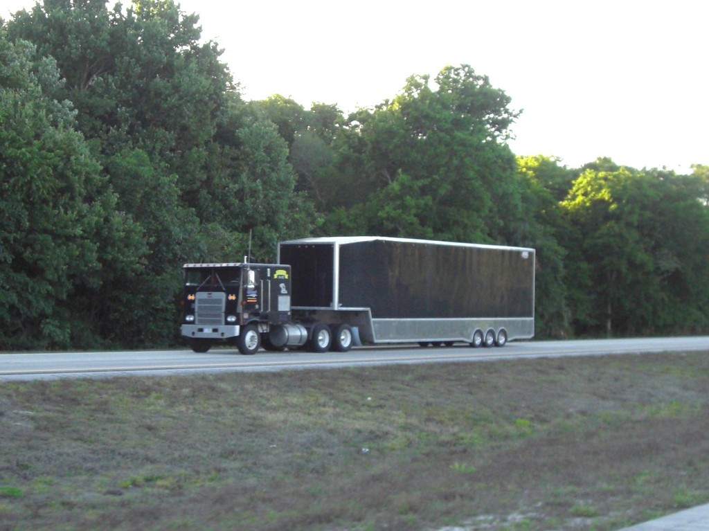 CIMG9178 - Trucks