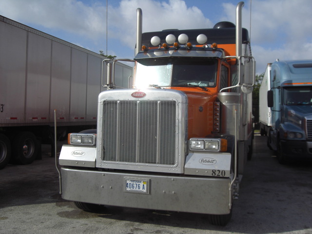 CIMG9064 Trucks