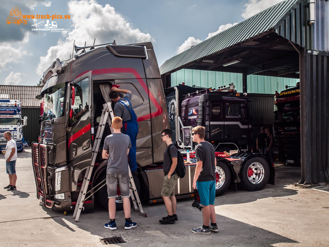 Nog Harder Lopik powered by www.truck-pics Nog Harder Lopik 2019 at Salmsteke powered by www.truck-pics.eu / #truckpicsfamily