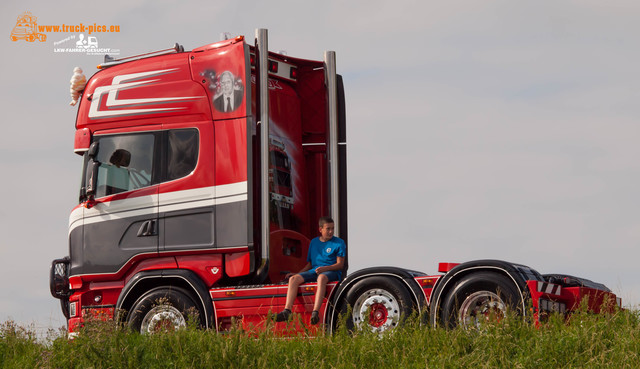 Nog Harder Lopik powered by www.truck-pics Nog Harder Lopik 2019 at Salmsteke powered by www.truck-pics.eu / #truckpicsfamily