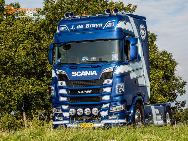 Nog Harder Lopik powered by www.truck-pics Nog Harder Lopik 2019 at Salmsteke powered by www.truck-pics.eu / #truckpicsfamily