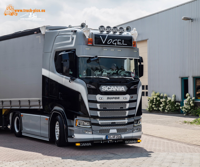 Nog Harder Lopik powered by www.truck-pics Nog Harder Lopik 2019 at Salmsteke powered by www.truck-pics.eu / #truckpicsfamily