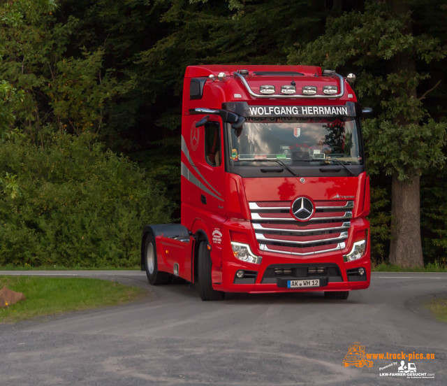 Spedition Wolfgang Herrmann powered by www Jens Scholl, Spedition Herrmann, Kirchen powered by www.truck-pics.eu & #truckpicsfamily