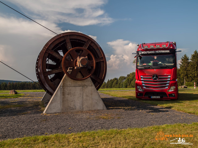 Spedition Wolfgang Herrmann powered by www Jens Scholl, Spedition Herrmann, Kirchen powered by www.truck-pics.eu & #truckpicsfamily