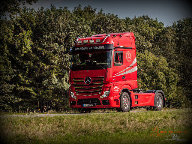 Spedition Wolfgang Herrmann powered by www Jens Scholl, Spedition Herrmann, Kirchen powered by www.truck-pics.eu & #truckpicsfamily