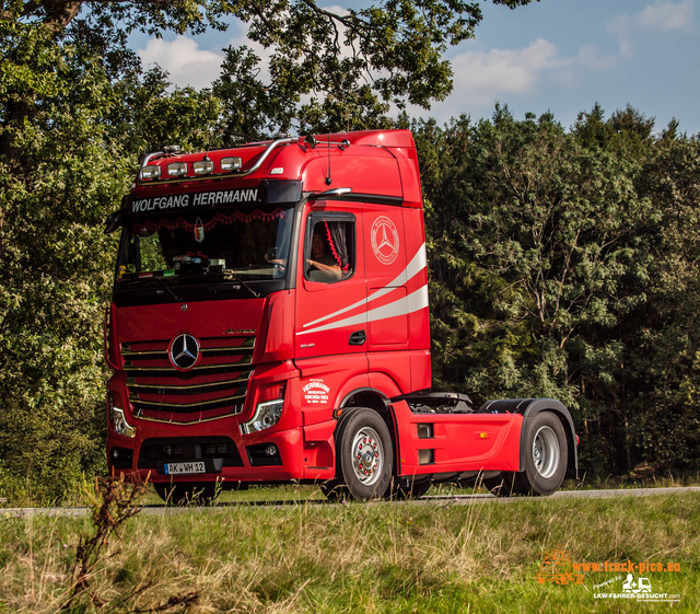 Spedition Wolfgang Herrmann powered by www Jens Scholl, Spedition Herrmann, Kirchen powered by www.truck-pics.eu & #truckpicsfamily