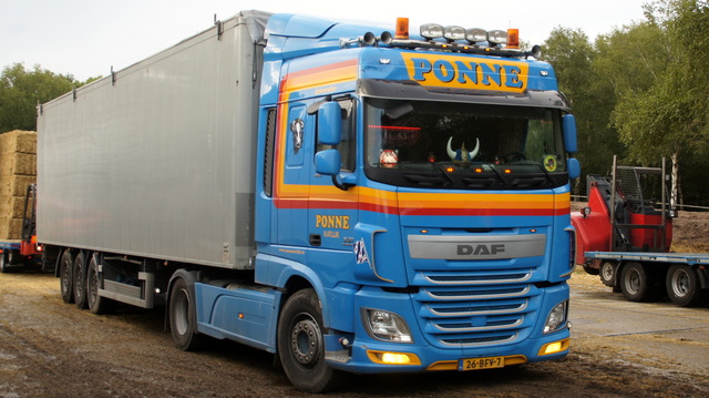 DSC01309 vrachtwagens