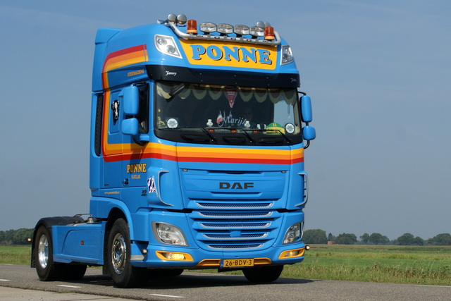 DSC04658 vrachtwagens