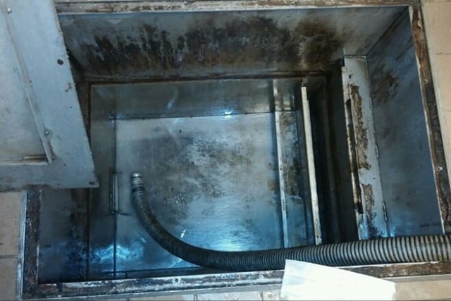 grease-trap-cleaning-in-houston Grease Trap Pumping Houston