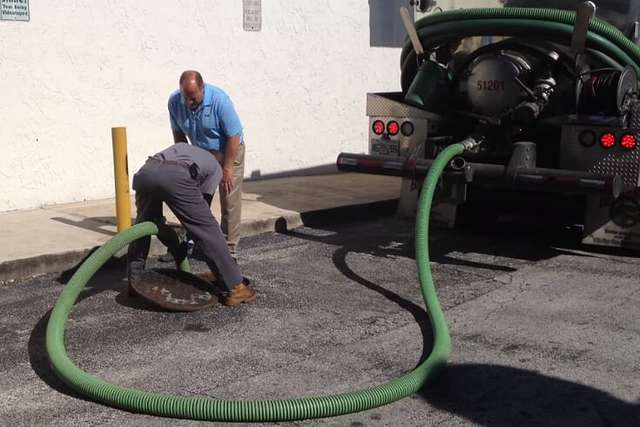 grease-trap-pumping-and-cleaning-everett Grease Trap Services Seattle