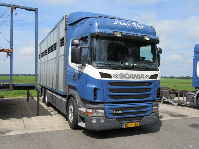 86 BX-PB-56 Scania R Series 1/2