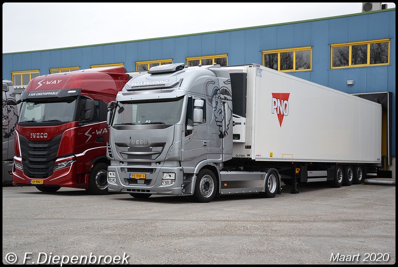 Iveco Line up Jaks Trucking-BorderMaker - 2020