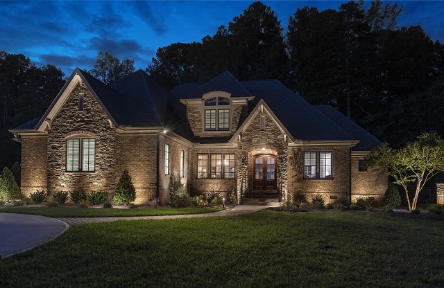 Landscape lighting designer LighthouseÂ® Outdoor Lighting of Greensboro